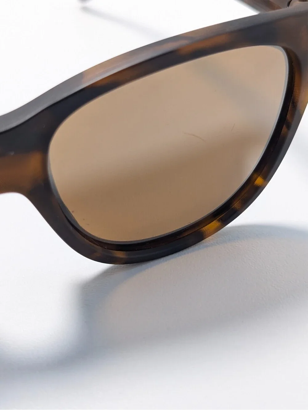 Oakley Hold Out OO9357-0355 Brown Gradient Tortoise Unisex Sunglasses 55-17-148